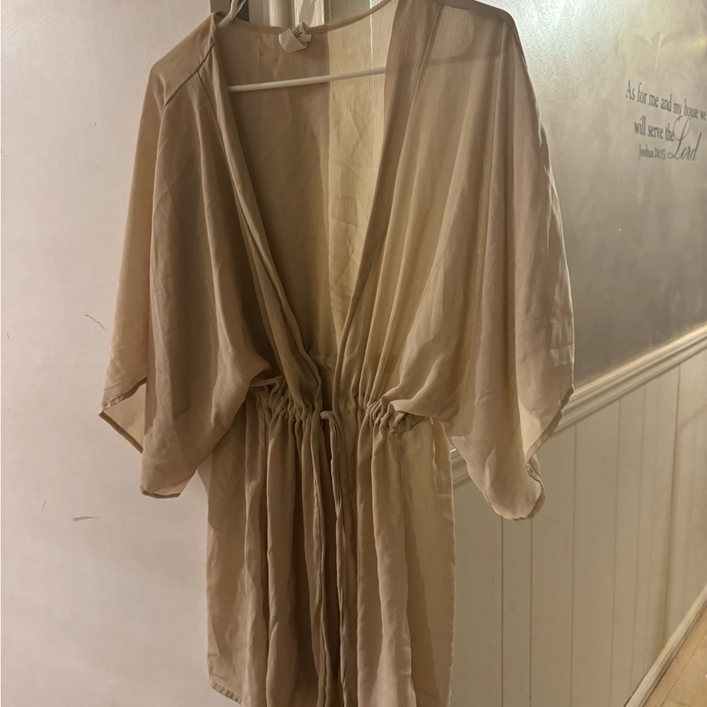 Elegant Beige Kimono Robe